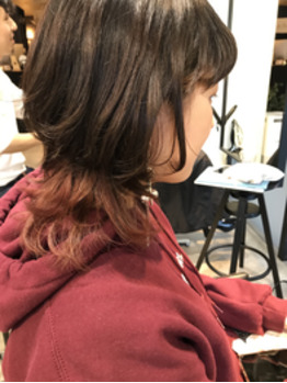 i044871118_349-262-1 個性派ウルフとインナーカラー_20200318_1