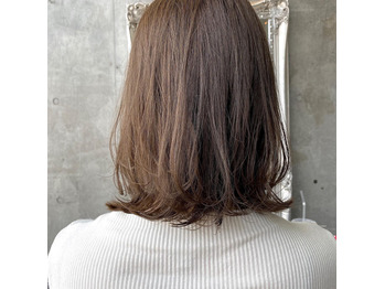 i050269818_349-262-3 オリーブベージュ 外内ミックスボブ_20200907_1