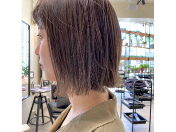 i050455982_349-262-1 切りっぱなしボブ ミルキーグレージュ_20200912_1