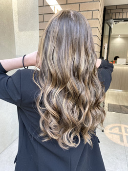 はじめまして！スタイリストのMIKIです^^_20201212_3