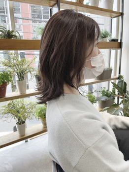 髪が綺麗に見えるモカブラウン_20201225_1