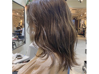 i042993176_349-262 ミルキーグレージュ_20200120_1