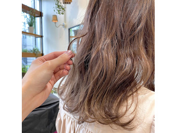 ブリーチ ミルクティーベージュ_20200917_1