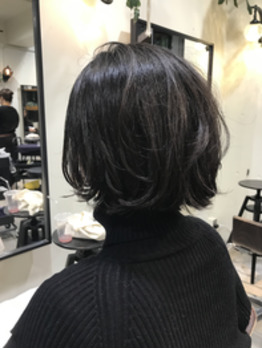 i044745083_349-262-1 黒髪でも柔らかく動くボブパーマ!_20200313_1