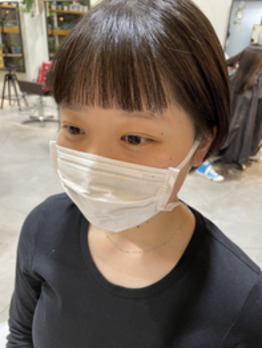 i057286315_349-262 短めのパッツンが可愛い大人ボブ_20210321_1