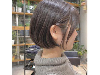 くせ毛でも扱えるショートボブ_20200217_1