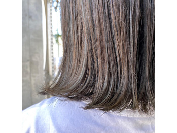 ハイライトで作るサファイアグレージュ_20200710_1