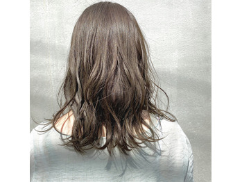 春はミント系カラーも人気ですよ！_20210301_1