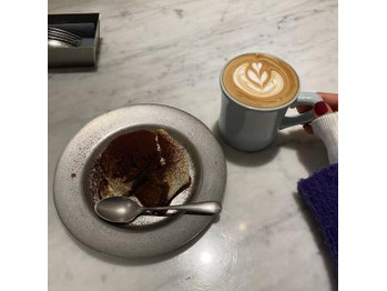 オシャレな空間で_20200211_2