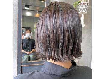ハイライト グレージュ 外ハネミニボブ_20200826_1