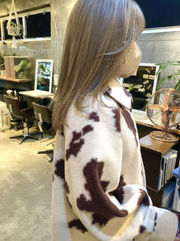 i069437616_349-262 色落ちも楽しめるブリーチカラー_20220203_1