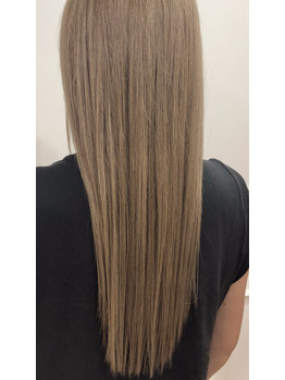 i045321533_349-262 ハイトーンにはケアブリーチがオススメ◎_20200401_2