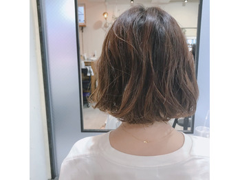 アンニュイなゆるボブはパーマで抜け感を！_20200719_1