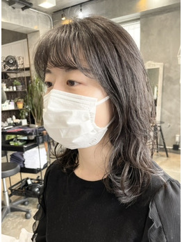 i069299518_349-262 ゆるめくびれのレイヤードパーマ_20220131_2