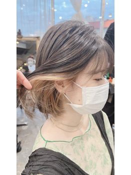 グレージュ×インナーベージュ_20220830_1