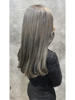 ブリーチ必須！グレージュカラー☆_20221031_1