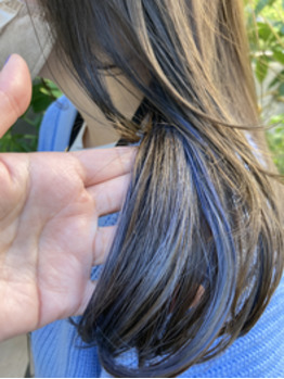 i079728914_349-262 退色が楽しめるブルーインナーカラー○_20221102_2