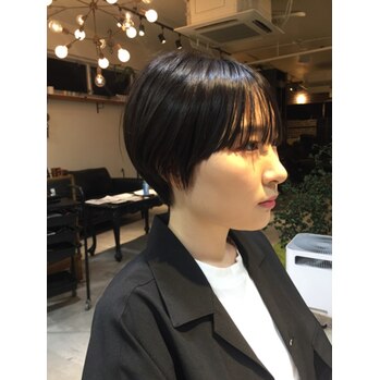 黒髪ショート_20200701_1