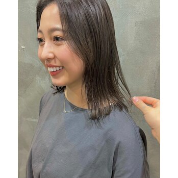 ハイライトでつくる透明感カラー_20220219_1