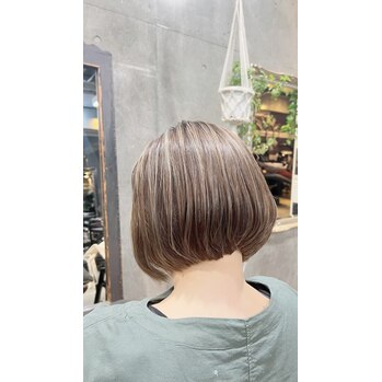 i076035638 ボブ×ハイライト_20220728_1