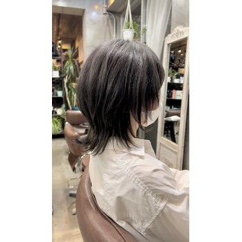 ダークグレー×ウルフヘア_20220826_2