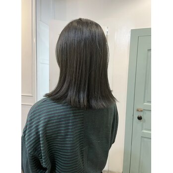 赤みが苦手な方にオススメの！オリーブグレージュ_20220220_2