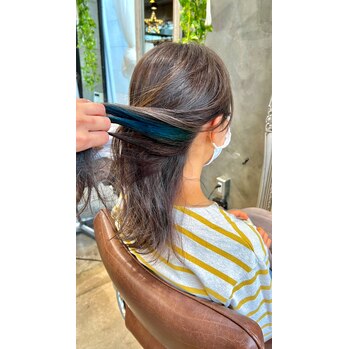 i079424474-1 チラ見せ☆インナーターコイズブルー♪_20221026_2