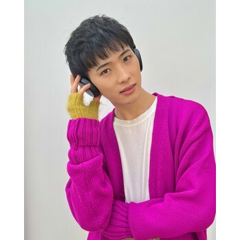 伸ばしかけでもオシャレなメンズスタイル！_20221121_1