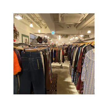 i043101246 下北の古着屋さん_20200123_2