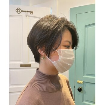 i071651087-1 春の大人っぽショートスタイル!_20220402_1