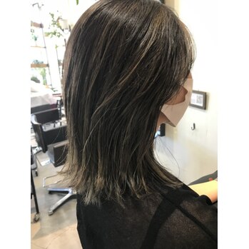 『落ち着いてるけど軽い質感』カラーになる為に！！_20201009_1