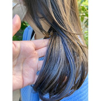 i079728914 退色が楽しめるブルーインナーカラー○_20221102_2