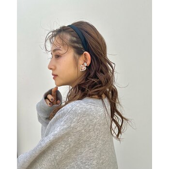 あざとく、おしゃれな巻き髪スタイル！_20221108_2