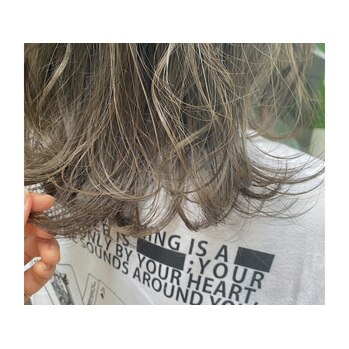 推しのカーキグレーがかわいい◎_20200510_1