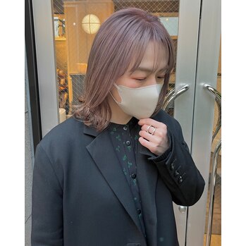 i070851685 ヘアもファッションも春らしく!_20220312_1