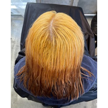 i070851694 ヘアもファッションも春らしく!_20220312_2