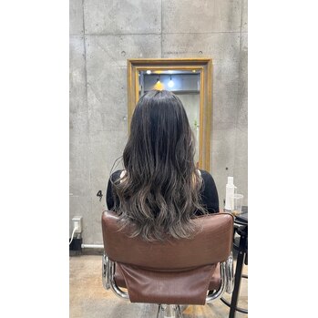 i088114753 エアタッチ×グレー_20230531_3