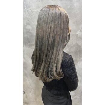 ブリーチ必須！グレージュカラー☆_20221031_1