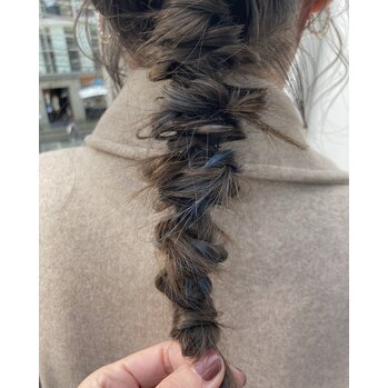 ブルーのインナーで編みおろし◎_20221222_1