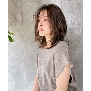 i074486351 伸ばしかけさんにオススメ!くびれミディアム_20220616_2