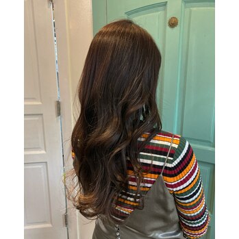 i070730855 ツヤ髪ブラウン^ ^_20220309_1