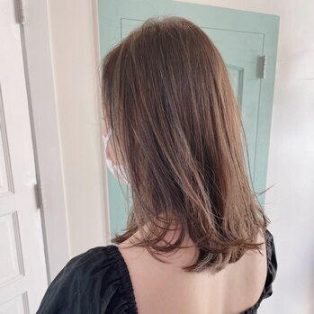 透明感ミルクティーベージュ_20220506_2