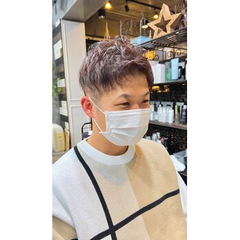 i082599242 【メンズ】アップバングショートヘア_20230116_1