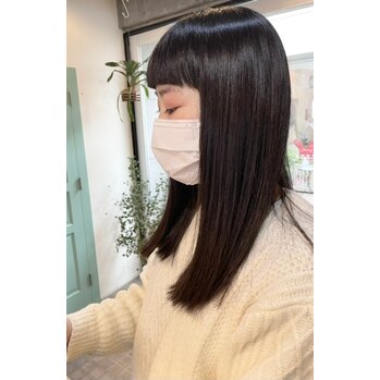 今年の春は韓国風ぱっつんが流行っちゃう？_20220207_2