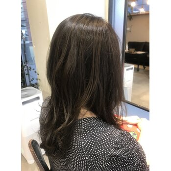 ロングレイヤースタイル_20200421_2