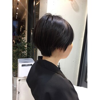 黒髪ショート_20200701_2