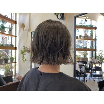 カーキグレーカラー^ ^_20210430_1