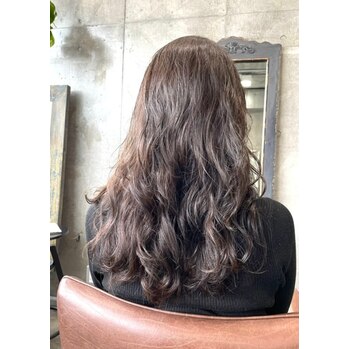 春のしっかりロングウェーブパーマ_20220412_1