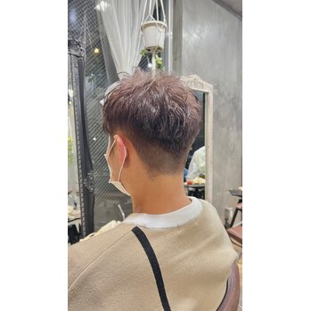 【メンズ】アップバングショートヘア_20230116_2