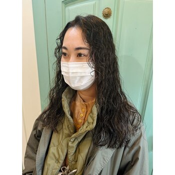 くせ毛風カーリーヘア_20230113_1